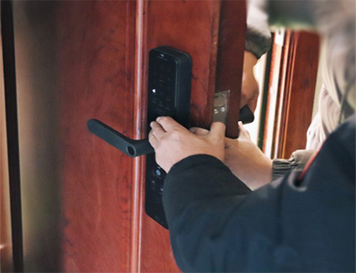 金安24小时上门开锁公司